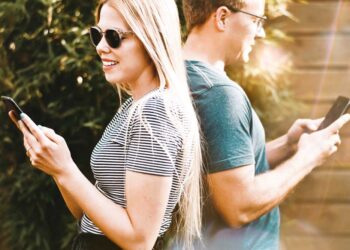 2-farklı-cihazda-iptv-yayını-izlemek