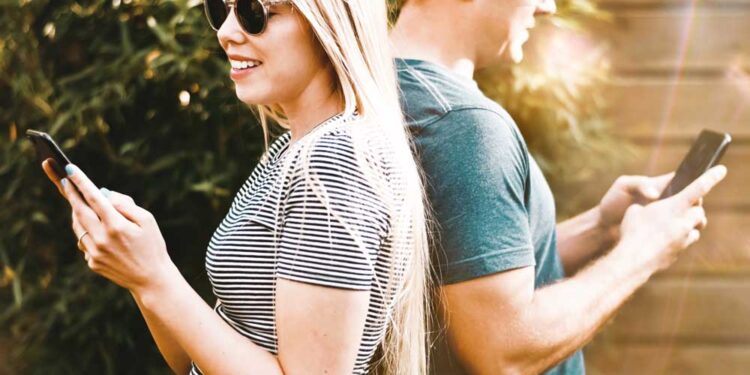 2-farklı-cihazda-iptv-yayını-izlemek